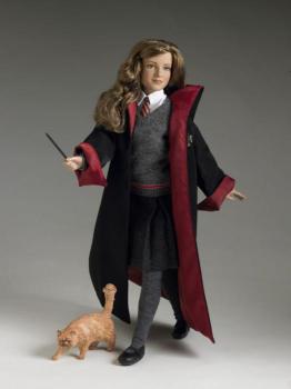 Tonner - Harry Potter - Hermione Granger with Crookshanks - Doll (FAO)